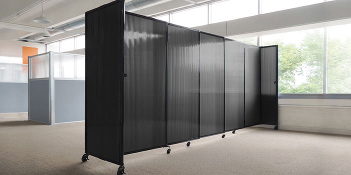 Movable Partition Panels / Mobile Partition Panels (Fabric / Poly-carbonate  / Laminate)