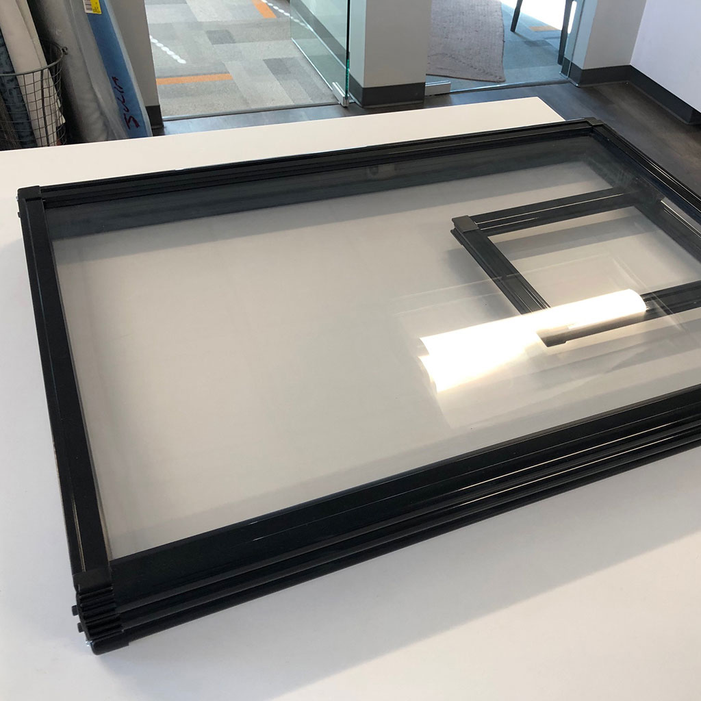 Framed Countertop Single Shield Lifestyle