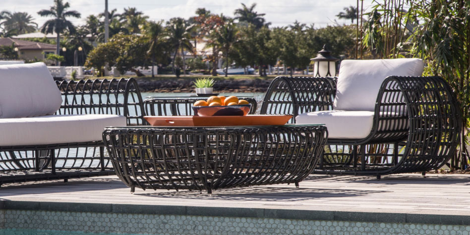 A Buyer’s Guide: How to Select Commercial Outdoor Furniture