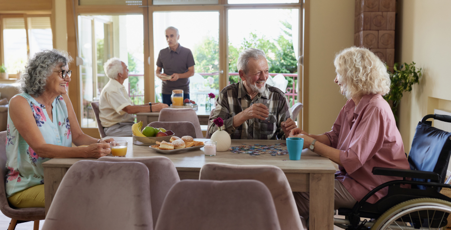 5 Tips to Selecting Accessible Seating for Senior Living